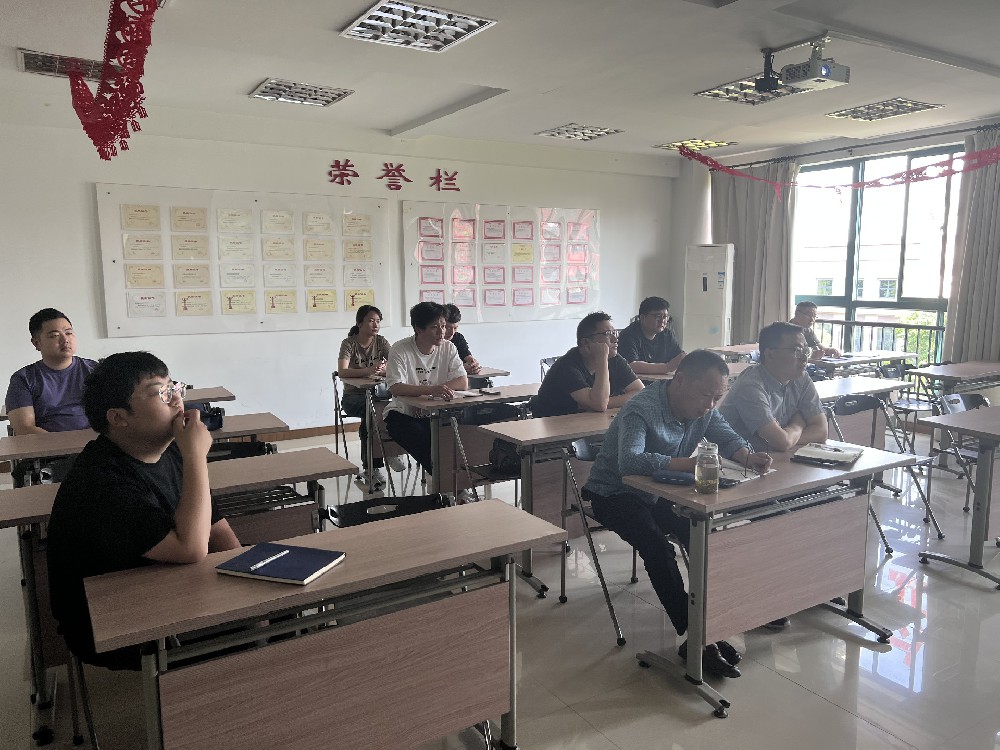 5.18培训 钱力佳-吊篮高处作业与使用
